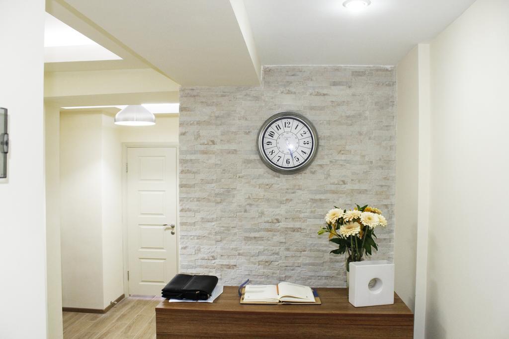 5Th Floor Guest House Yerevan Exterior photo